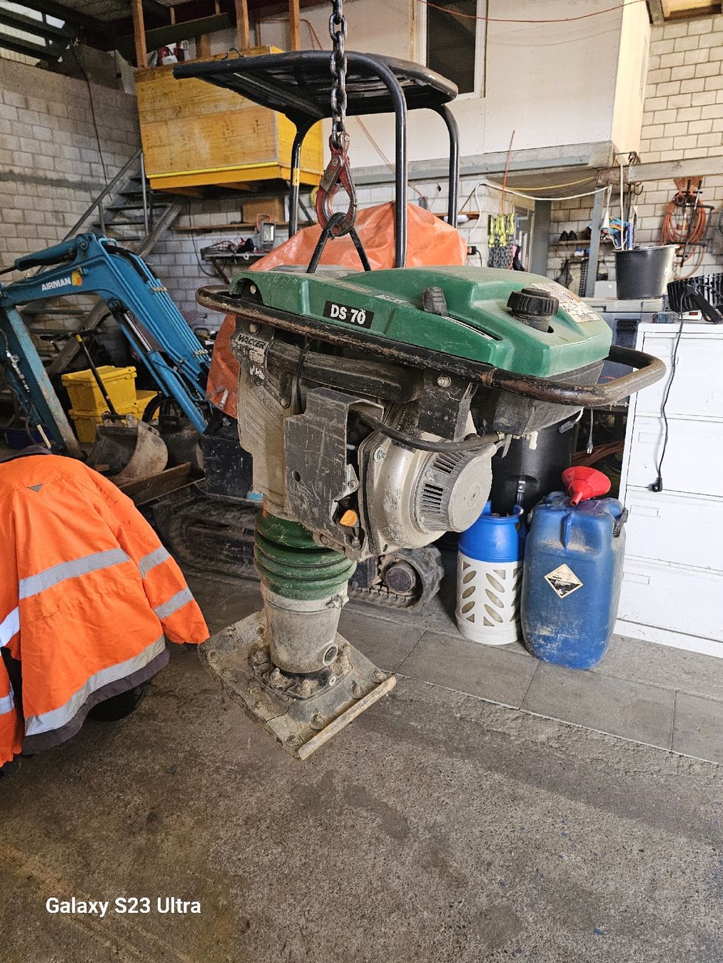 Escavatori: wacker Grabenstampfer Diesel  – Usato da Zürich venduto da adi0111