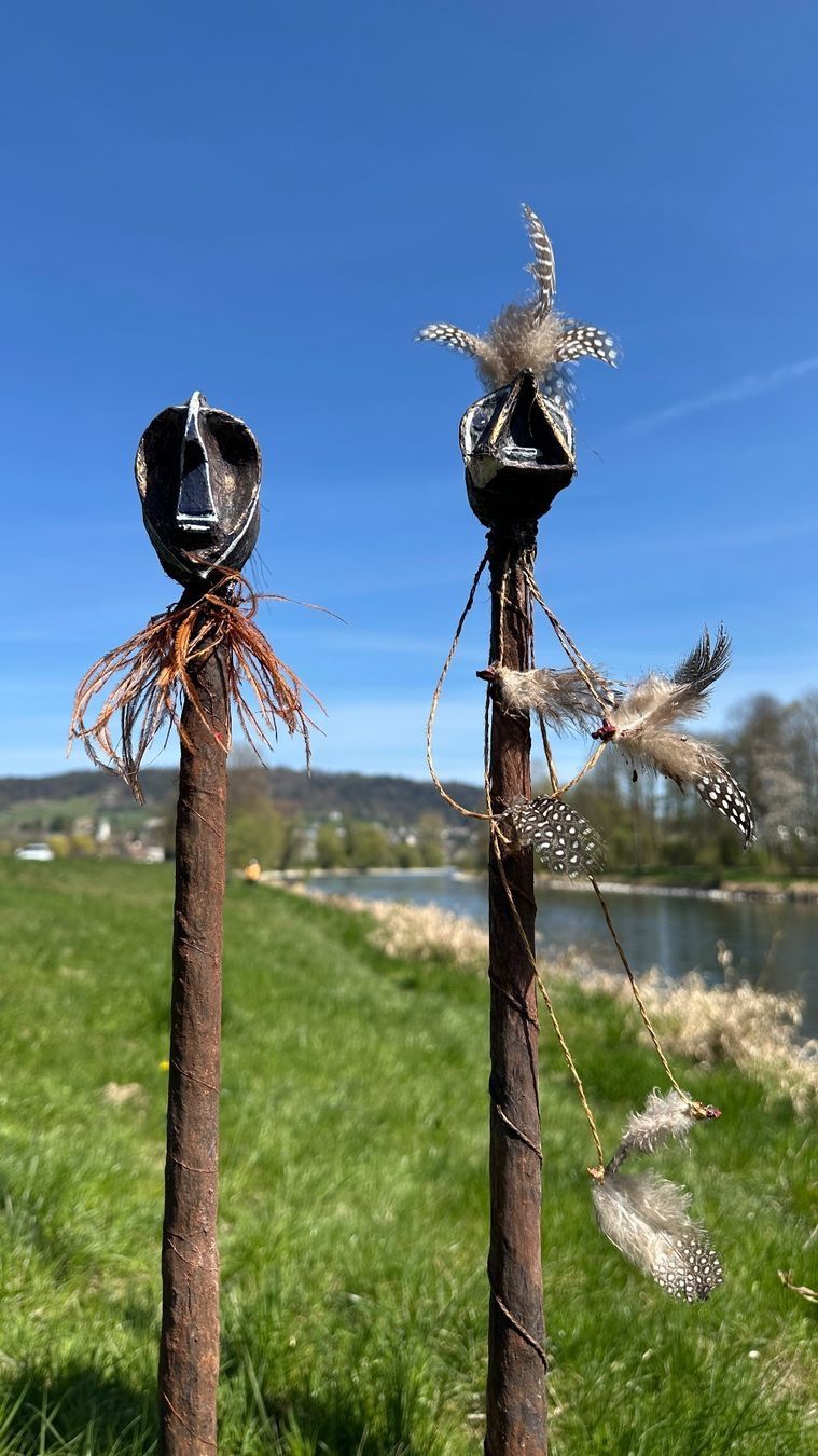 Giocattoli: 2 Indianer Figuren GartenStöcke  1.45 Meter – Usato da Zürich venduto da brazerola 3