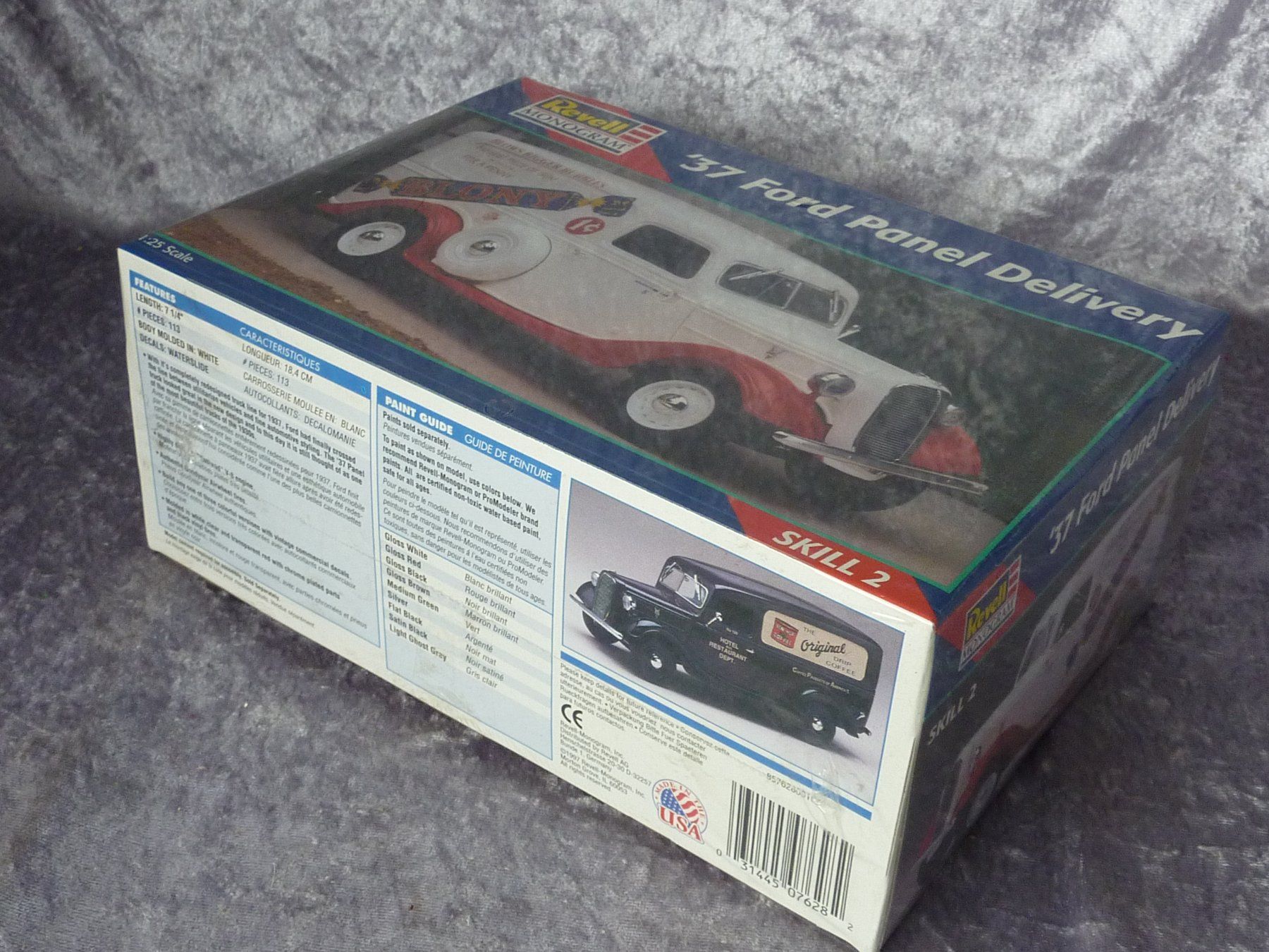 Revell Modellini d'auto: Ford Panel Delivery 1937  1:25 – Nuovo e nell'imballaggio originale da Dürrenäsch venduto da modellautos4you 2