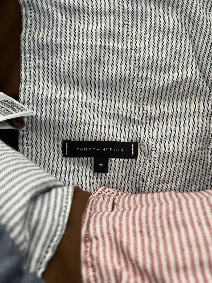 Tommy Hilfiger Pantaloni: Tommy Hilfiger Shorts – Usato da Chur venduto da Mbadimeischter 3