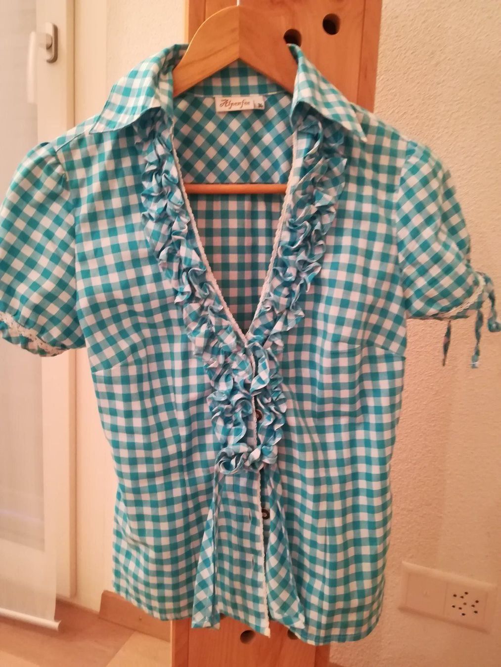 Camicette: Bluse türkis/weiss kariert Gr.34 – Usato da Studen SZ venduto da Koller2525