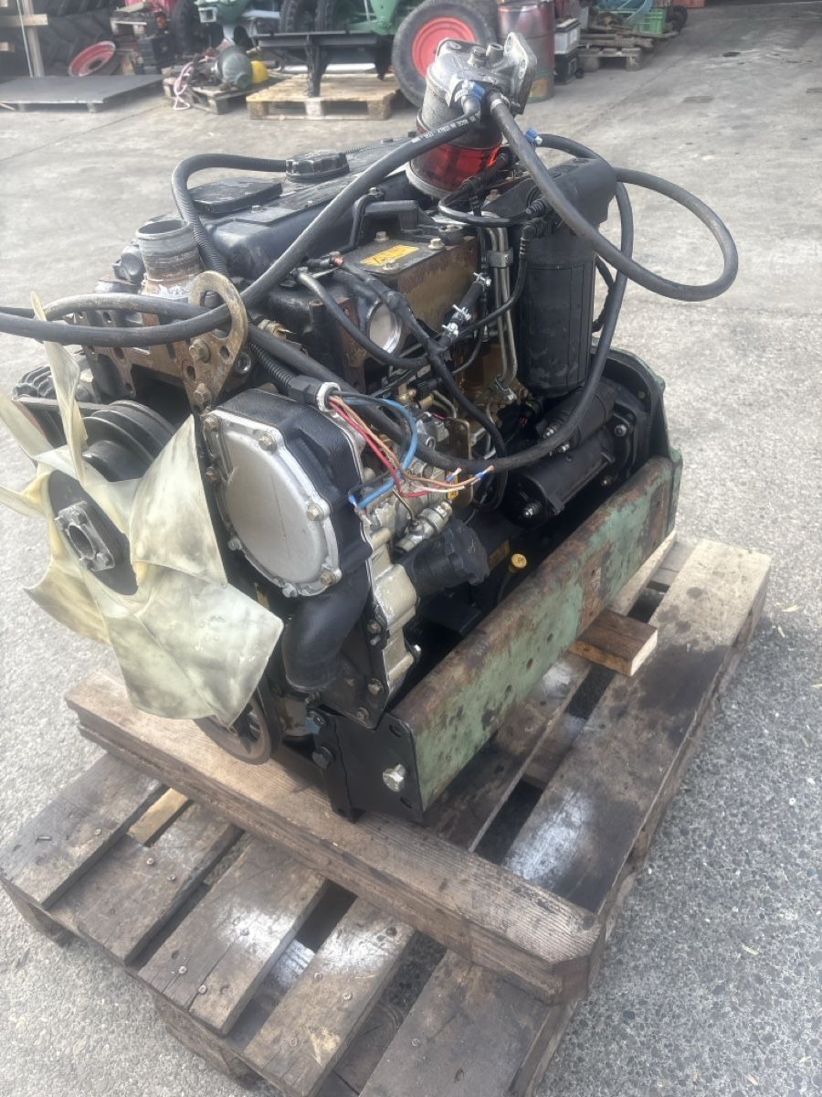 Bührer Traktoren: Bührer Perkins Motor – Gebraucht aus Hendschiken von unita2000 1
