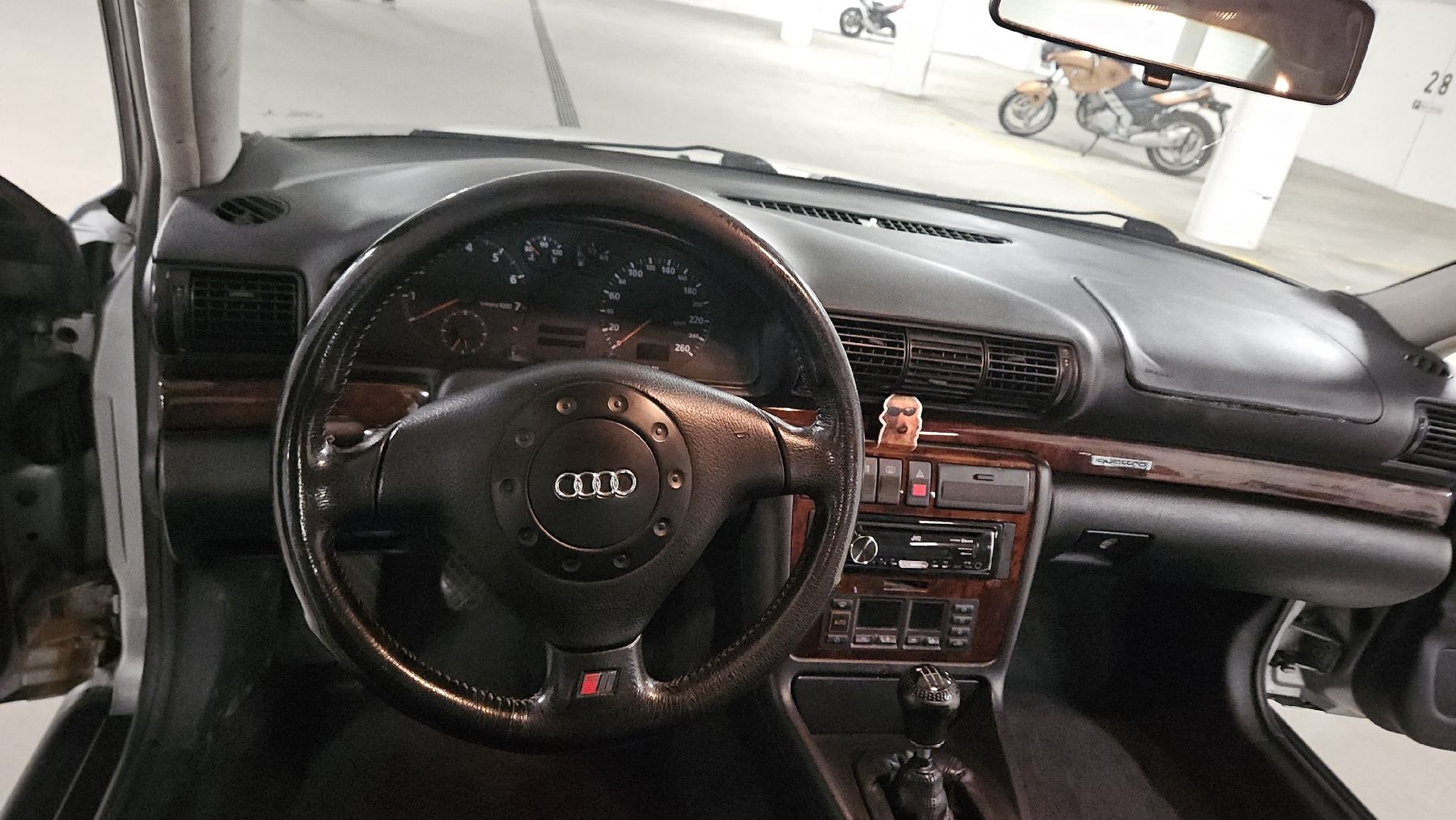 Audi Automobili: Audi A4 B5 2.8l Quattro Handschalter – Usato da Necker venduto da ps.culture 6