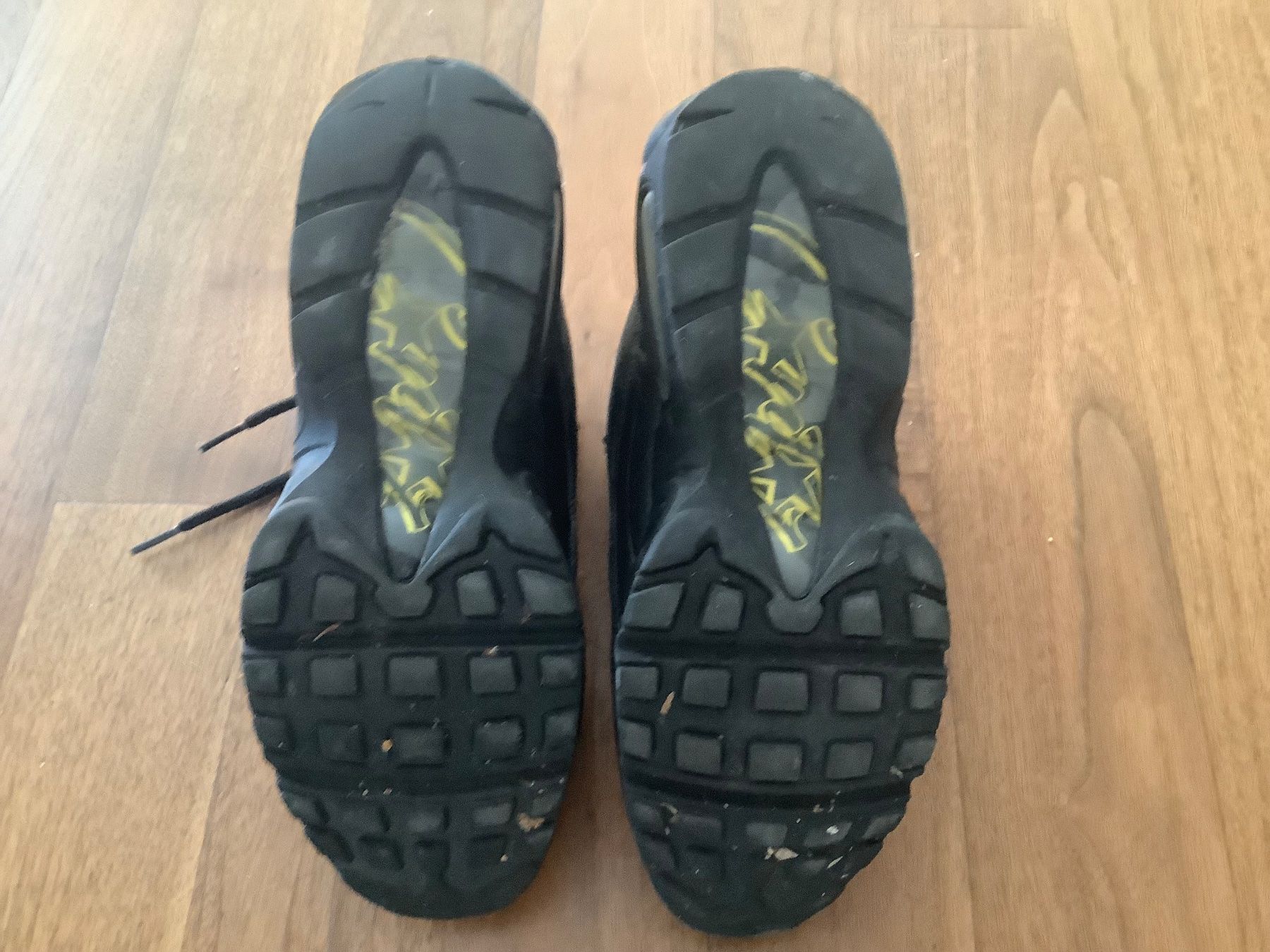 Nike Chaussures hommes: Air Max 95 Corteiz – D'occasion à Zumikon par malvy19 5