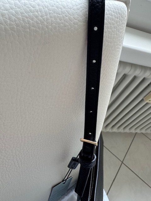 Sonstige Kleidung & Accessoires: MARCCAIN Schulter-Abendtasche – Neu (gemäss Beschreibung) aus Oberengstringen von Outspan 4