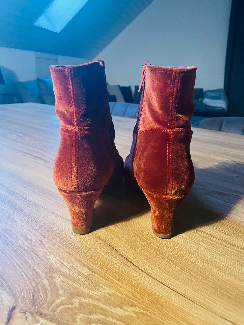 Damenschuhe: Wunderschöne Miista Lederstiefeletten Gr.38 – Gebraucht aus Uetikon am See von Mici_Ki 1