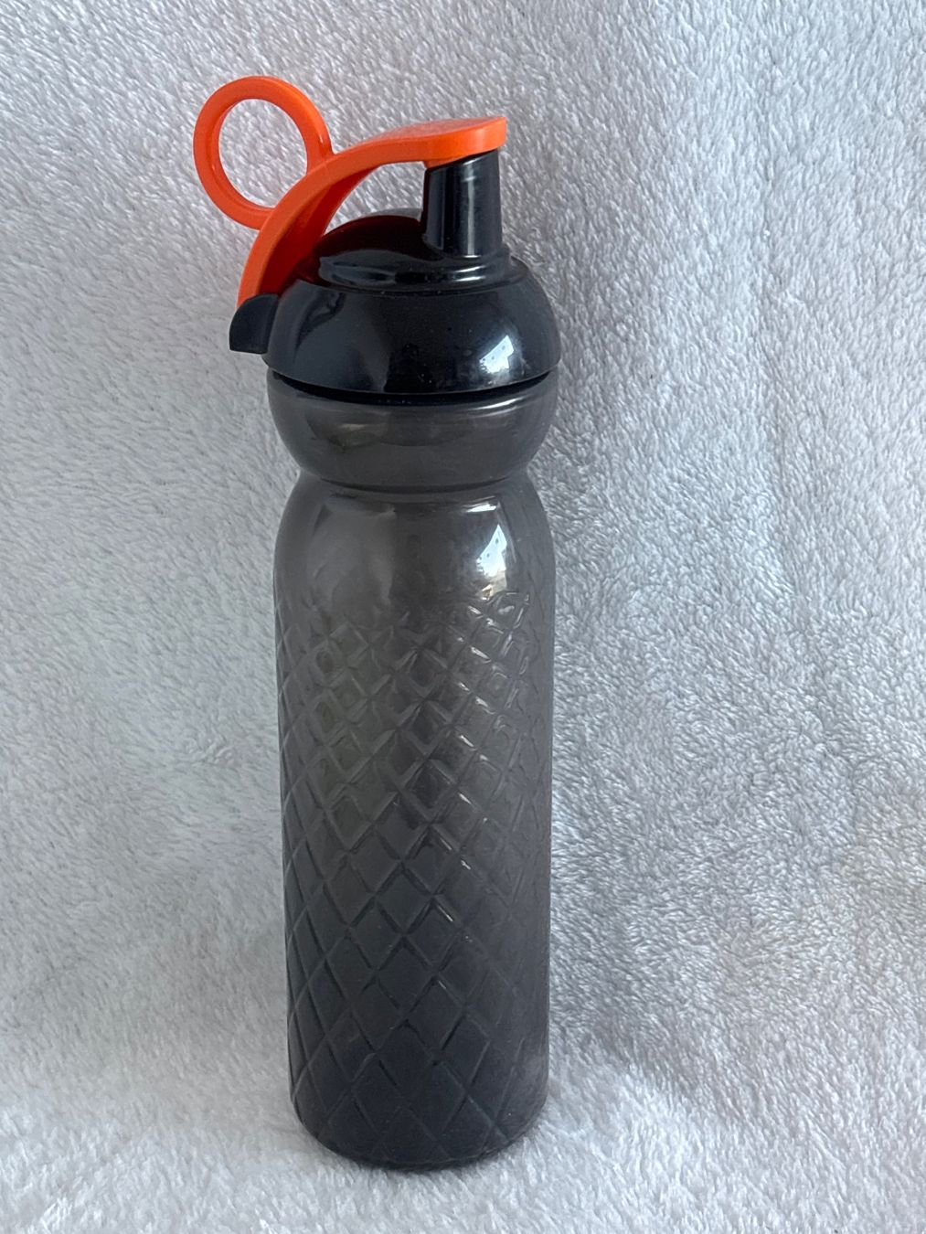 Trinkflaschen & Thermosflaschen: Orange/graue Trinkflasche für Sport oder Freizeit, neu! – Neu und originalverpackt aus Oberegg von MR-shop