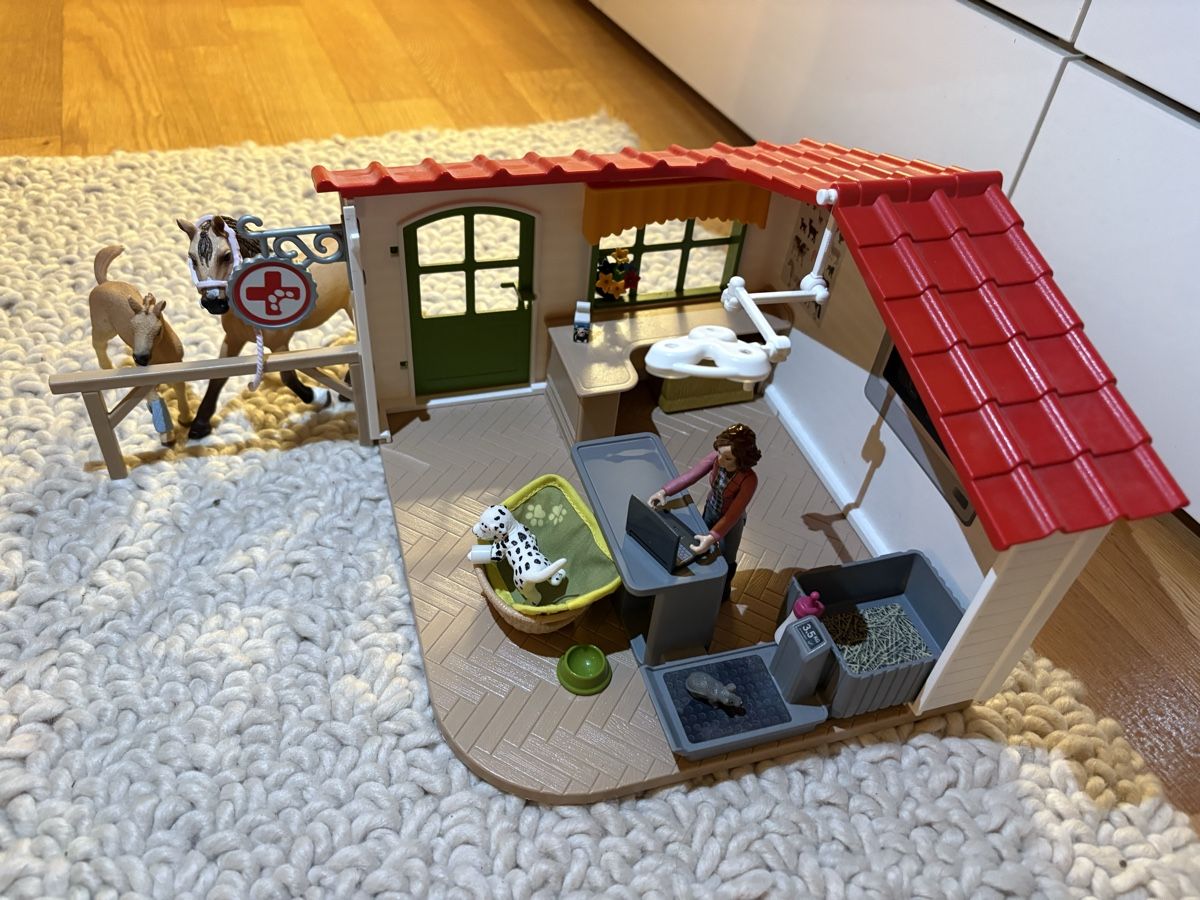 Schleich Tierarzt Praxis (Neu (gemäss Beschreibung)) in Zürich für CHF ...