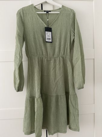 Neues, grünes Kleid von Manguun, Grösse 34 - Sommer!
