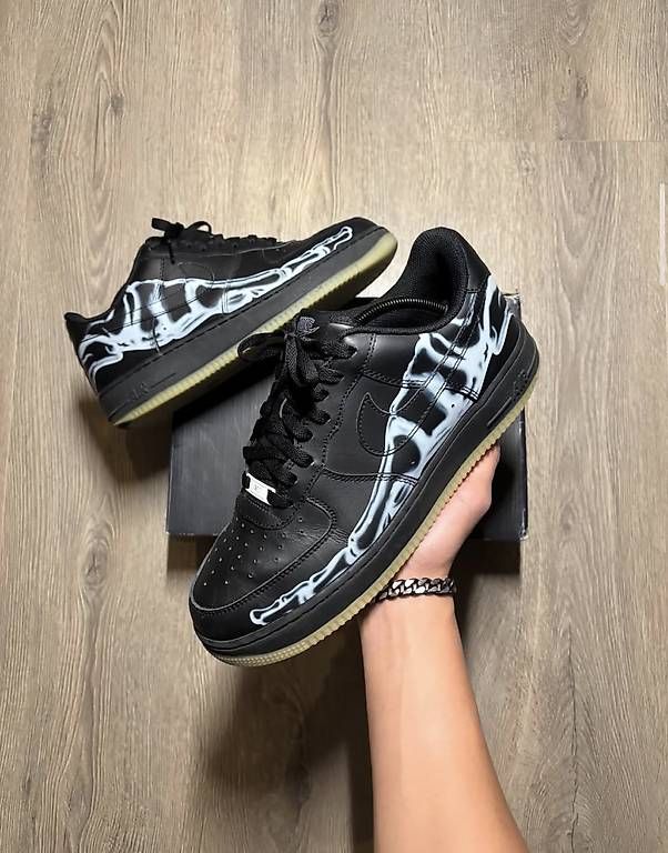 Chaussures hommes: Nike air force one skeleton – D'occasion à Cheseaux-Lausanne par mad_mnv2