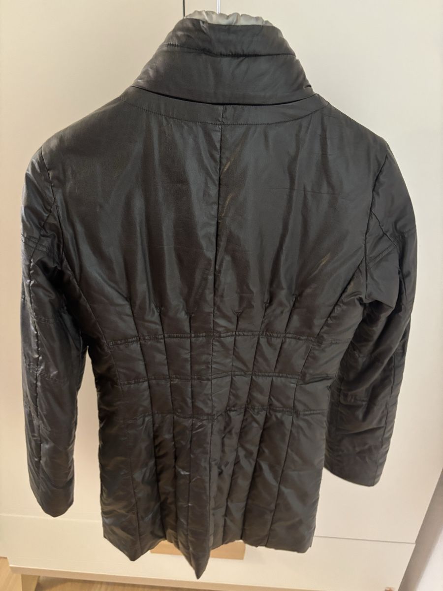 Armani Giacche: Armani Jeans Steppjacke Gr. 38 – Usato da Geroldswil venduto da ele_7hkp 2