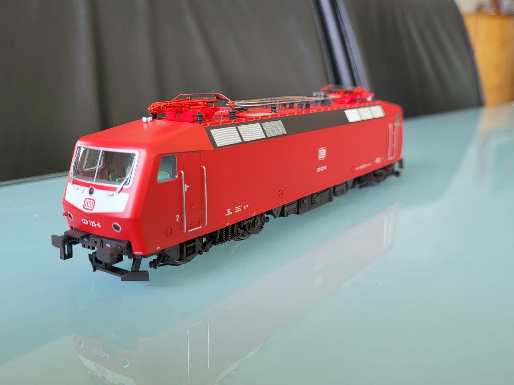 Trix Modelleisenbahnen: H0  TRIX  22603  DB  Baureihe 120 NEU ! – Neu und originalverpackt aus Oberburg von sensetal 1