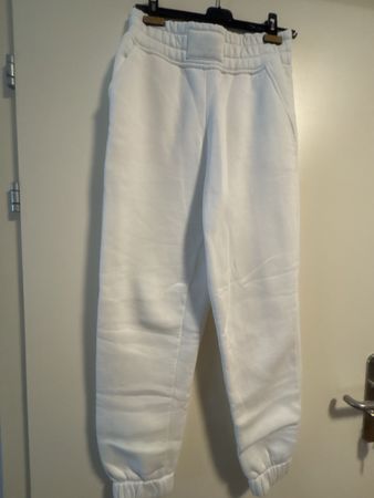 Hose weiss Grösse 34 (XS) guter Zustand (Z)