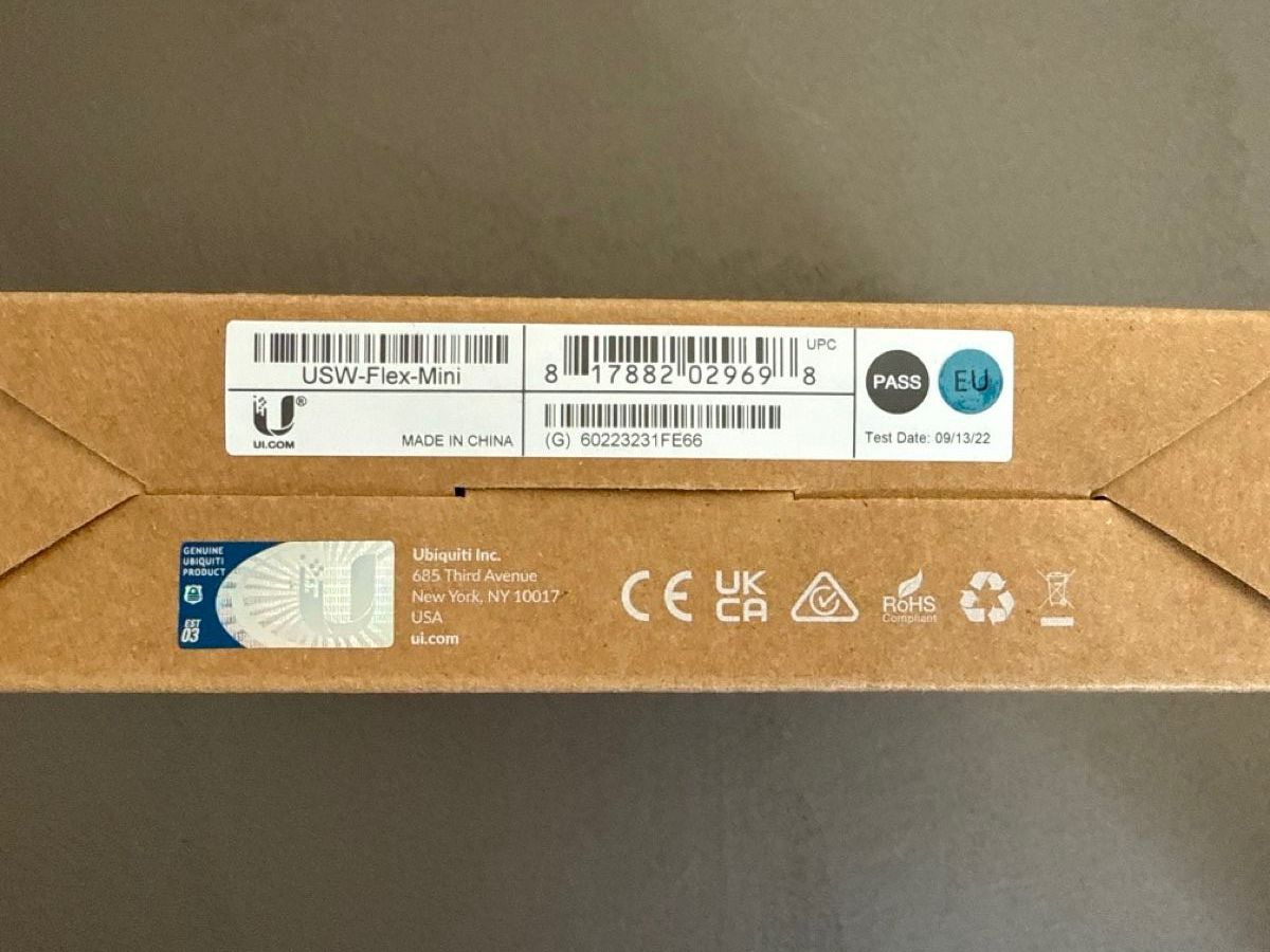 Ubiquiti Modems & Router: Ubiquiti USW-Flex-Mini Layer 2 Switch NEU – Neu und originalverpackt aus Watt von furggelen 1