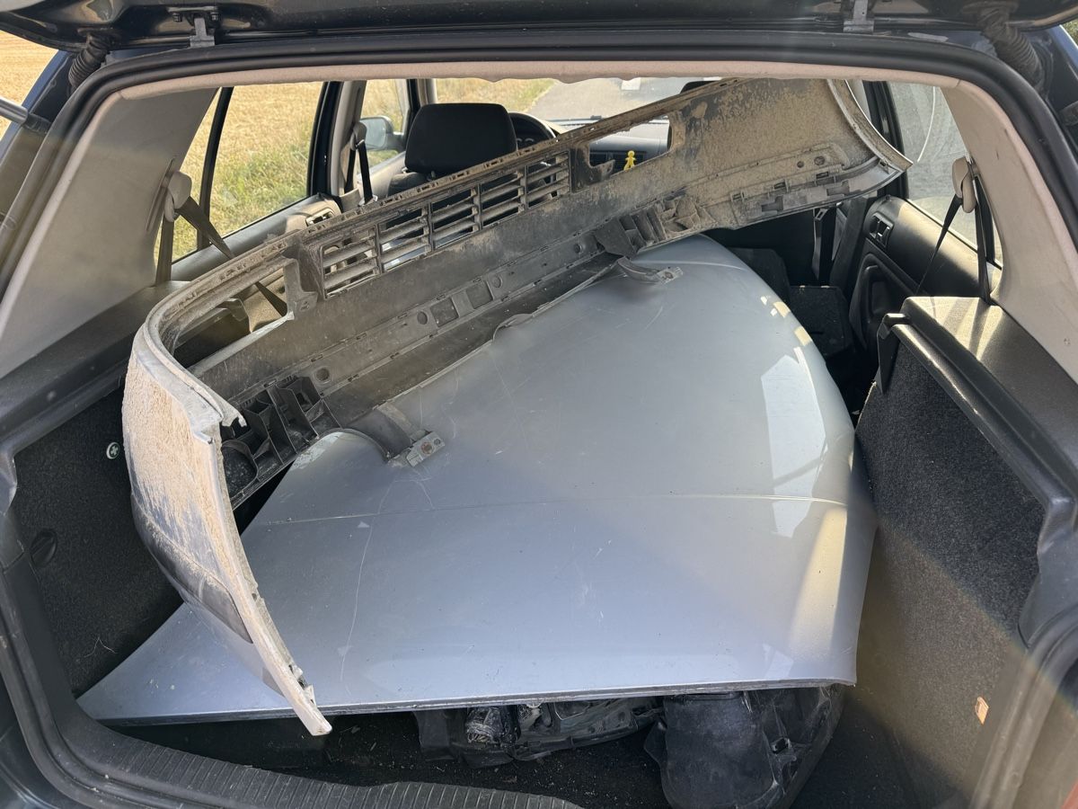 VW Automobili: Vw Golf 4 1.6 – Usato da Mattstetten venduto da Janick12 4