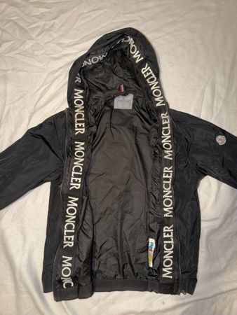 Moncler Windbreaker Gr.L