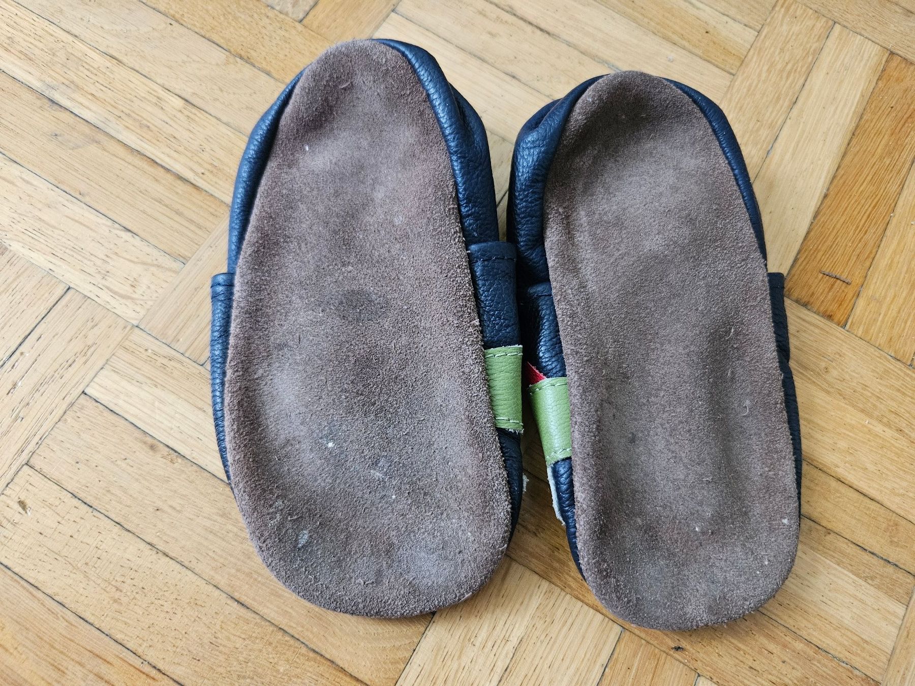 Scarpe per ragazzi: Lederfinkli Krokodil ca. Gr. 26 / 16.5 cm – Usato da Unterengstringen venduto da saraman 1