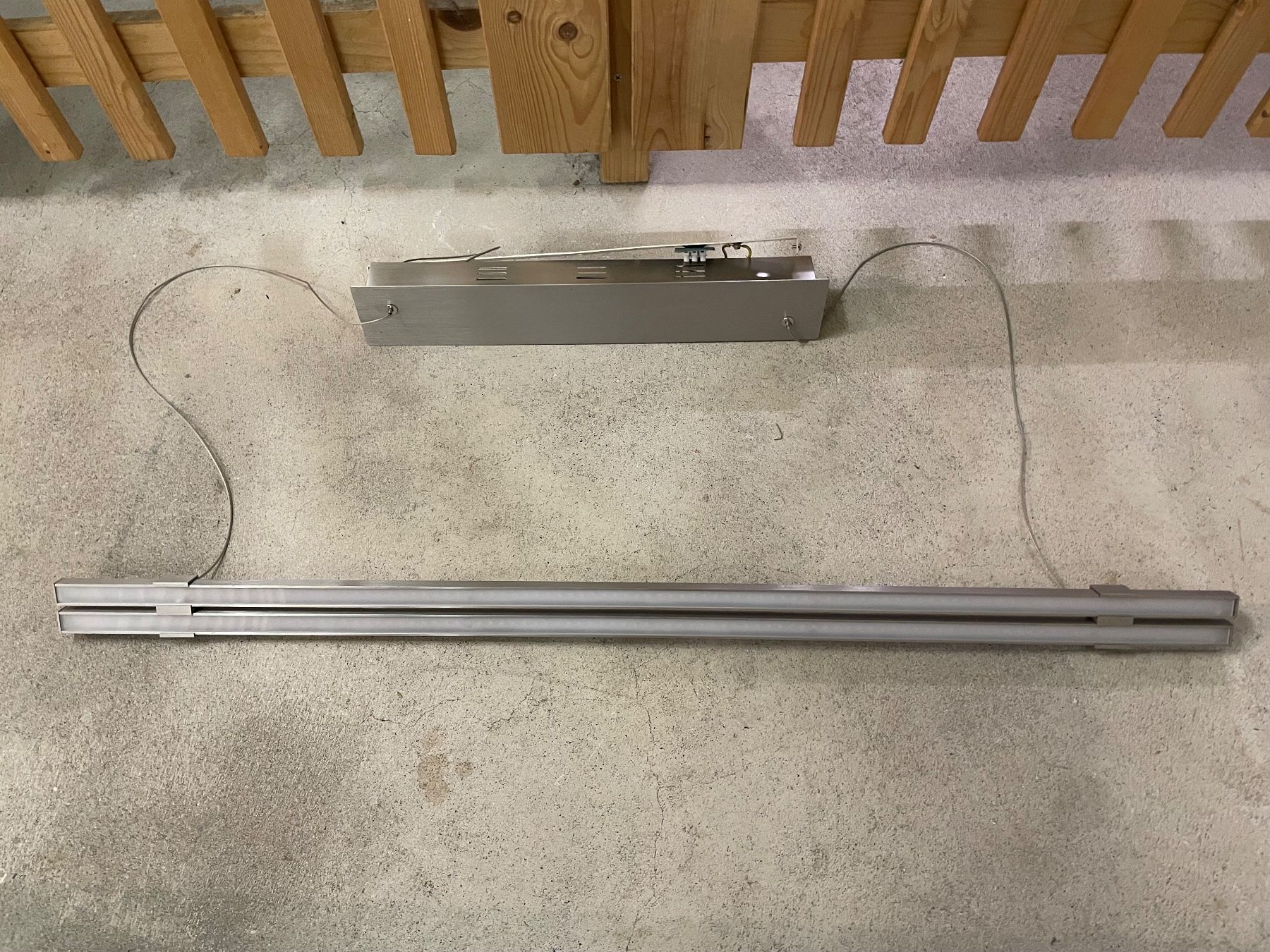 Lampadari & plafoniere: Deckenleuchte Metall LxB: 120cm silber, neu – Usato da Seuzach venduto da joa_t2gp 1