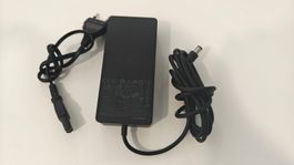 Netzteil für Microsoft Surface Docking Station - 90 W