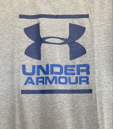 T-shirt Under Armour gris, taille S