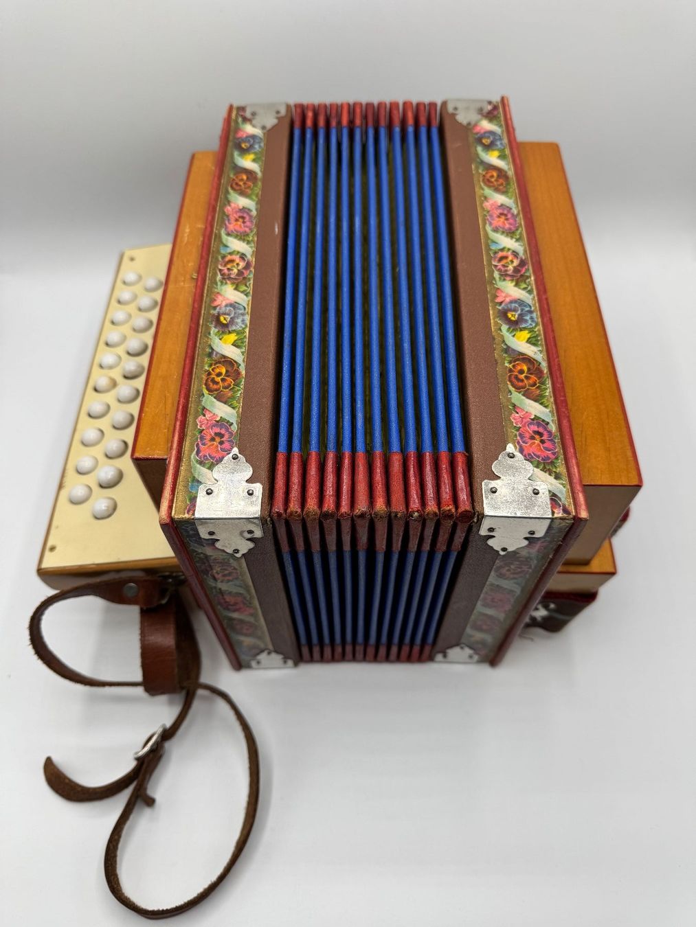 Strumenti musicali: Handörgeli Adolf Bühler Willisau, Handharmonika antik – Usato da Sachseln venduto da BONATI01 1
