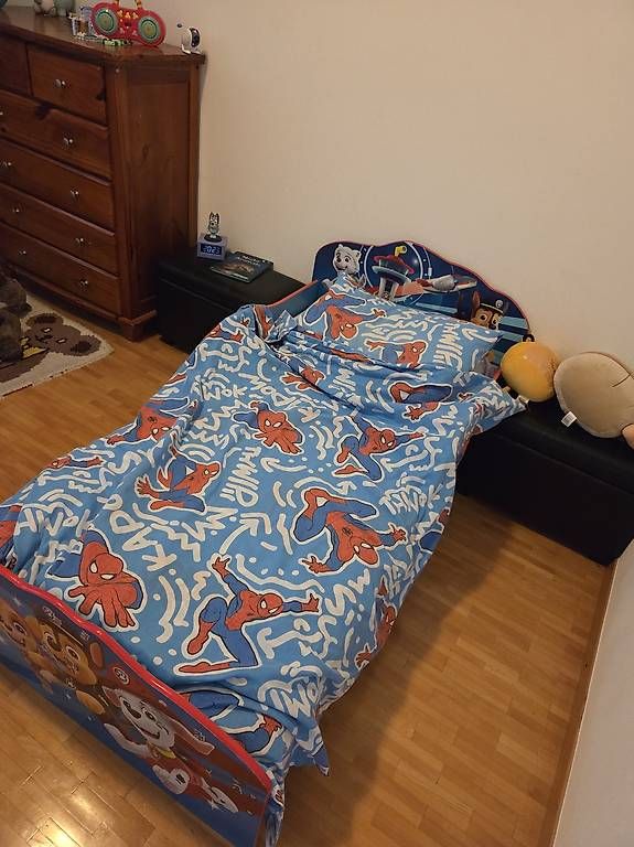 Lits: Lit enfant, matelas et couette comme neufs  – D'occasion à Blonay par col_m5hl 3