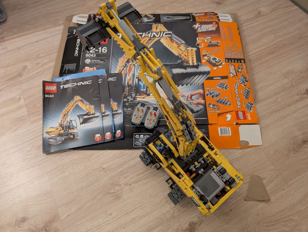 Lego Bagger 8043 Rarität! (Gebraucht) in Känerkinden für CHF 120 – nur ...