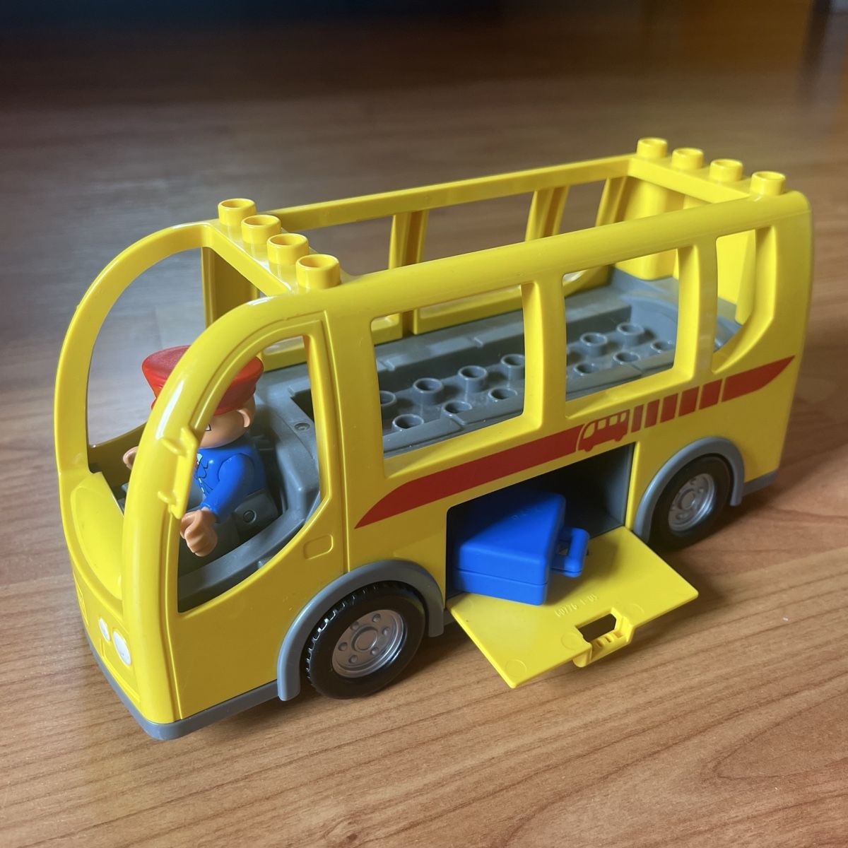 Lego Giocattoli: Duplo Set 5636 - Bus – Usato da Jonschwil venduto da Theswissmiss 2