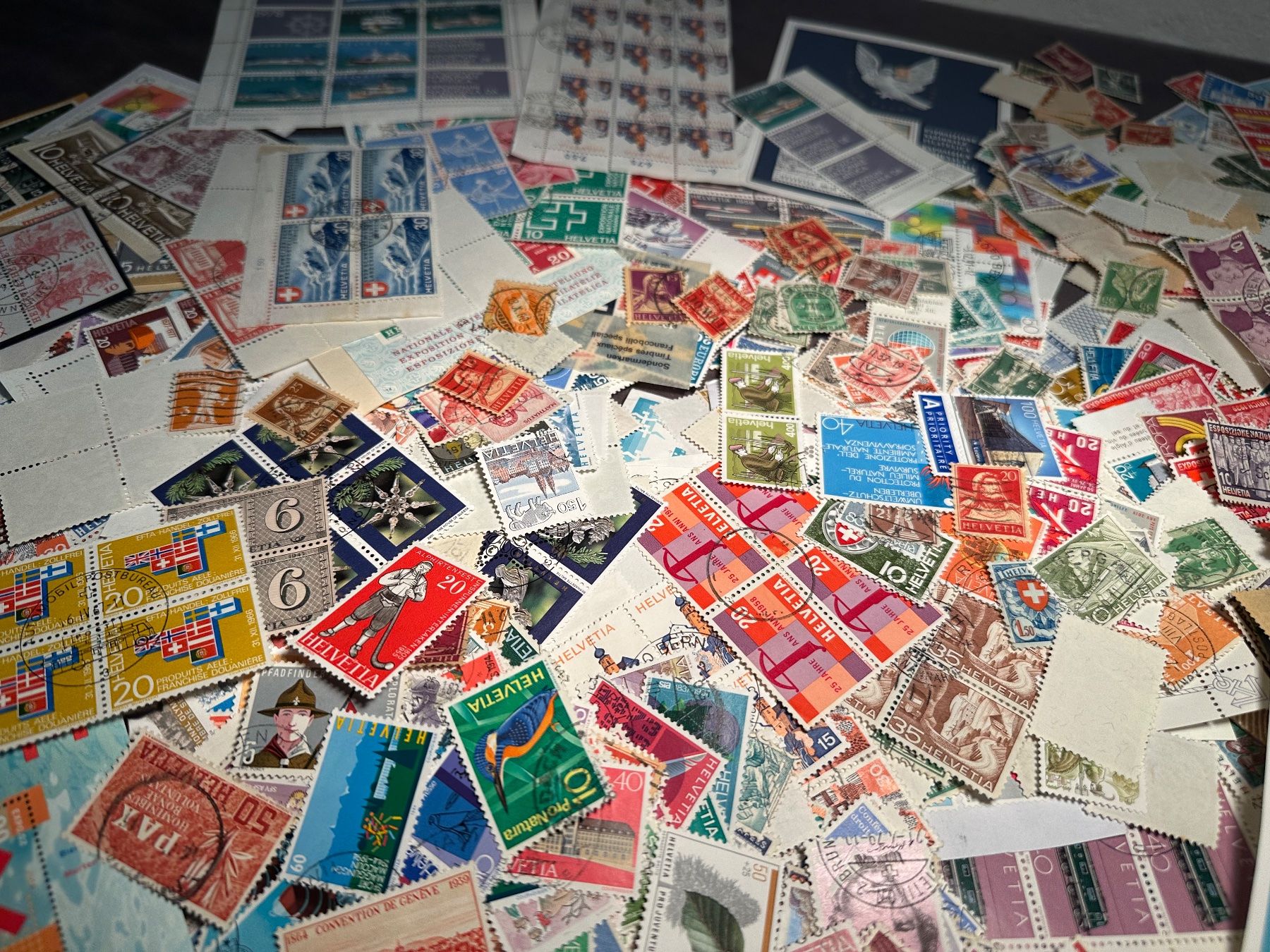 Alle Briefmarken: XXL Sammlung abgelöste Briefmarken CH – Gebraucht aus Stettfurt von 2442 3