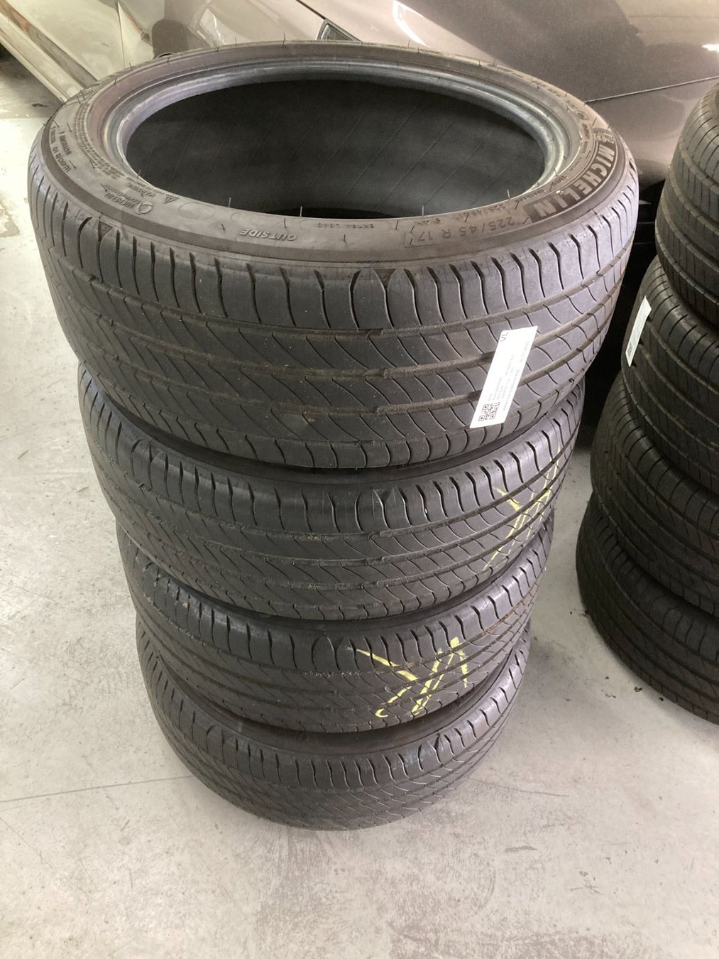 Michelin Pneus & Kompletträder: 225/45R17 Sommerpneu Michelin – Gebraucht aus Cham von WB2223