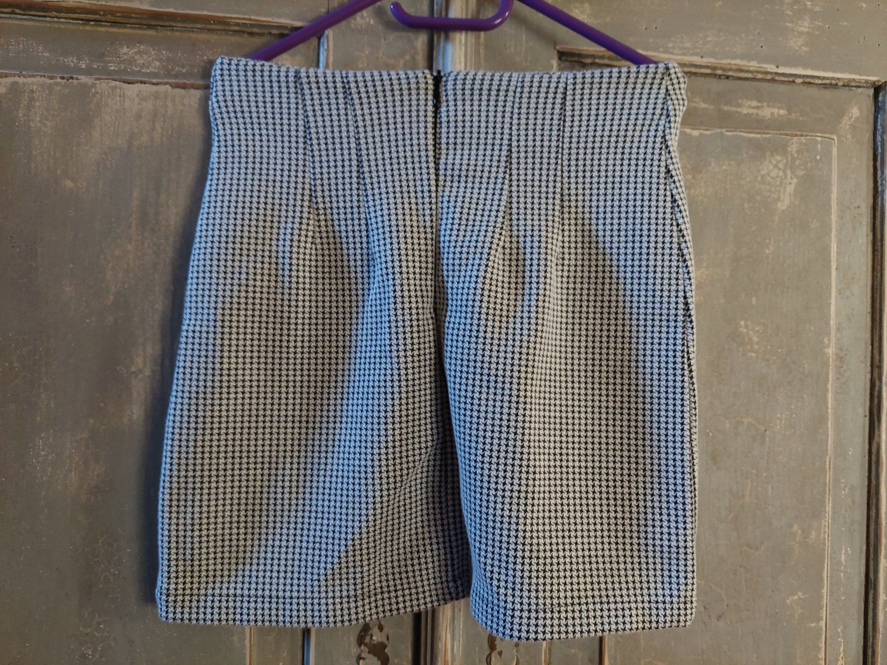 Brandy Melville Röcke: Brandy Melville - Minijupe Onesize – Gebraucht aus Besenbüren von piculo 1