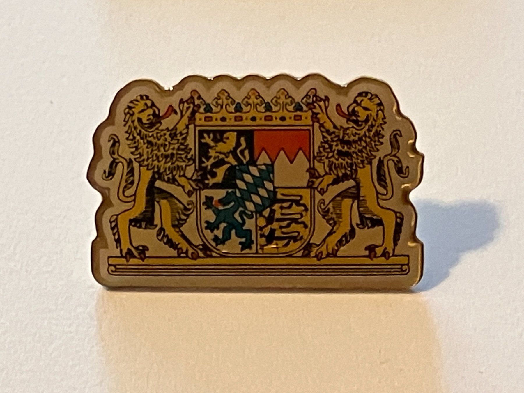 Plaketten & Abzeichen: 1 Pin Bayern – Gebraucht aus Basel von djwwpp