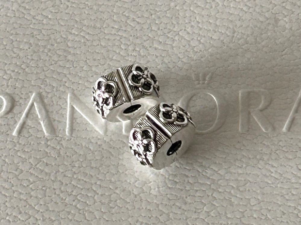 Original Pandora Clip Charms mit Blumenmuster (2 Stück) Kaufen auf
