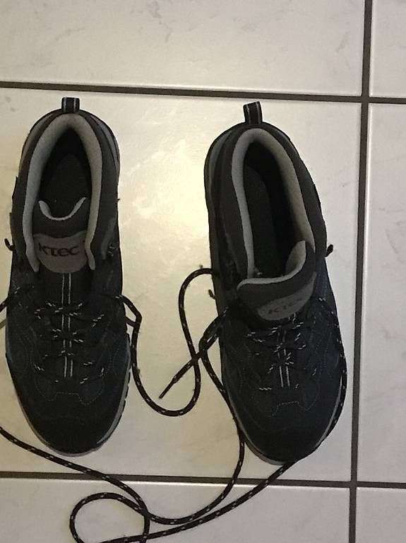 Herrenschuhe: Scarponi da montagna – Gebraucht aus Gordola von Gosselin