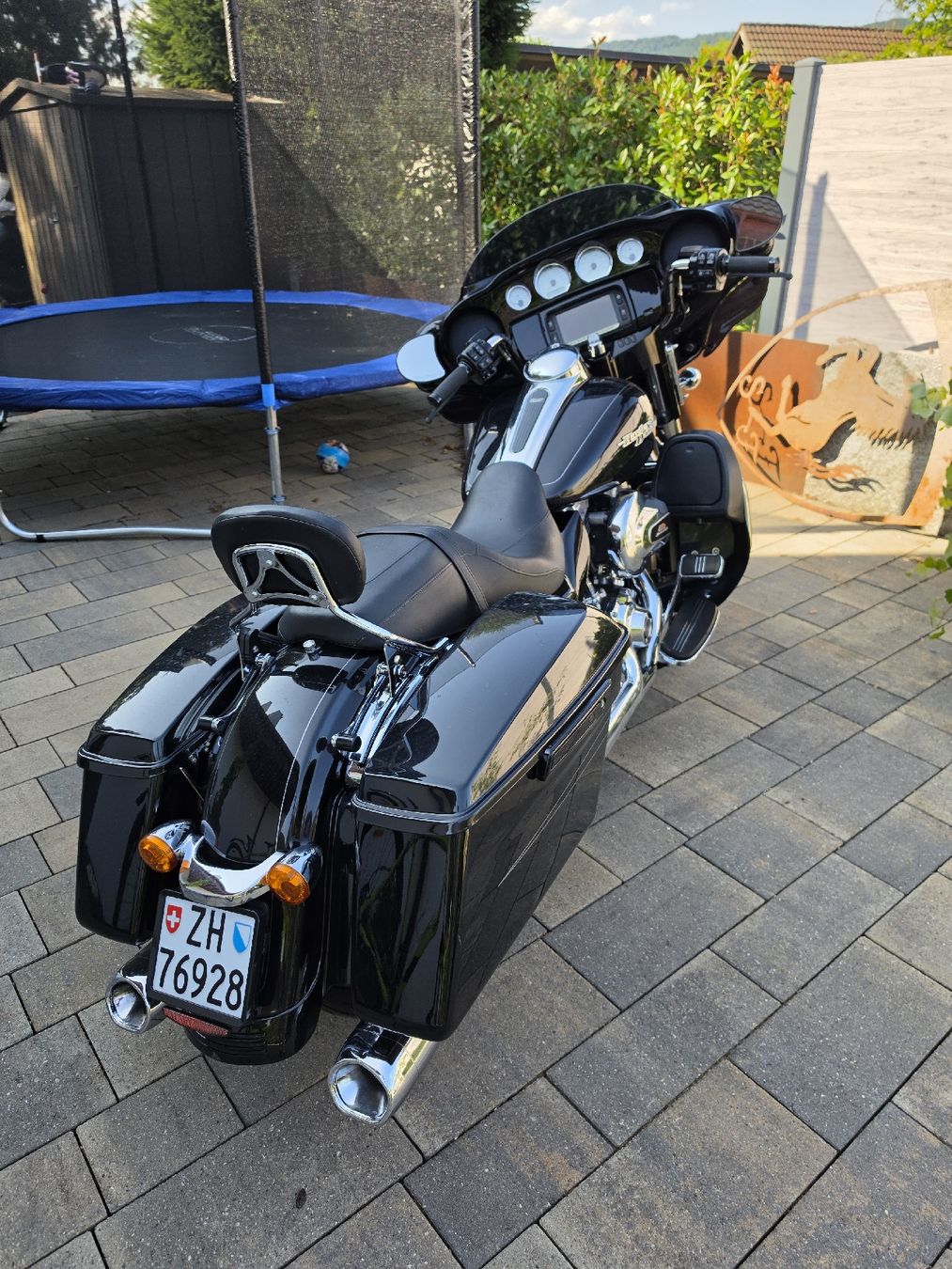 Harley-Davidson Touring: Harley Davidson Street Glide Touring – Usato da embrach venduto da martinleite 4
