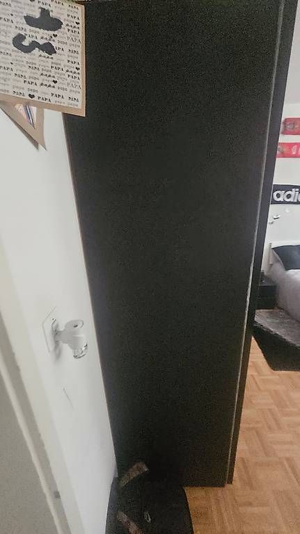 Armadi: Armoire – Usato da Fribourg venduto da slb_vsx7 1