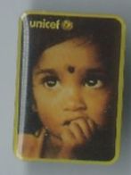 Placchette & Badge: Unicef Pin – Usato da Zürich venduto da t24_de