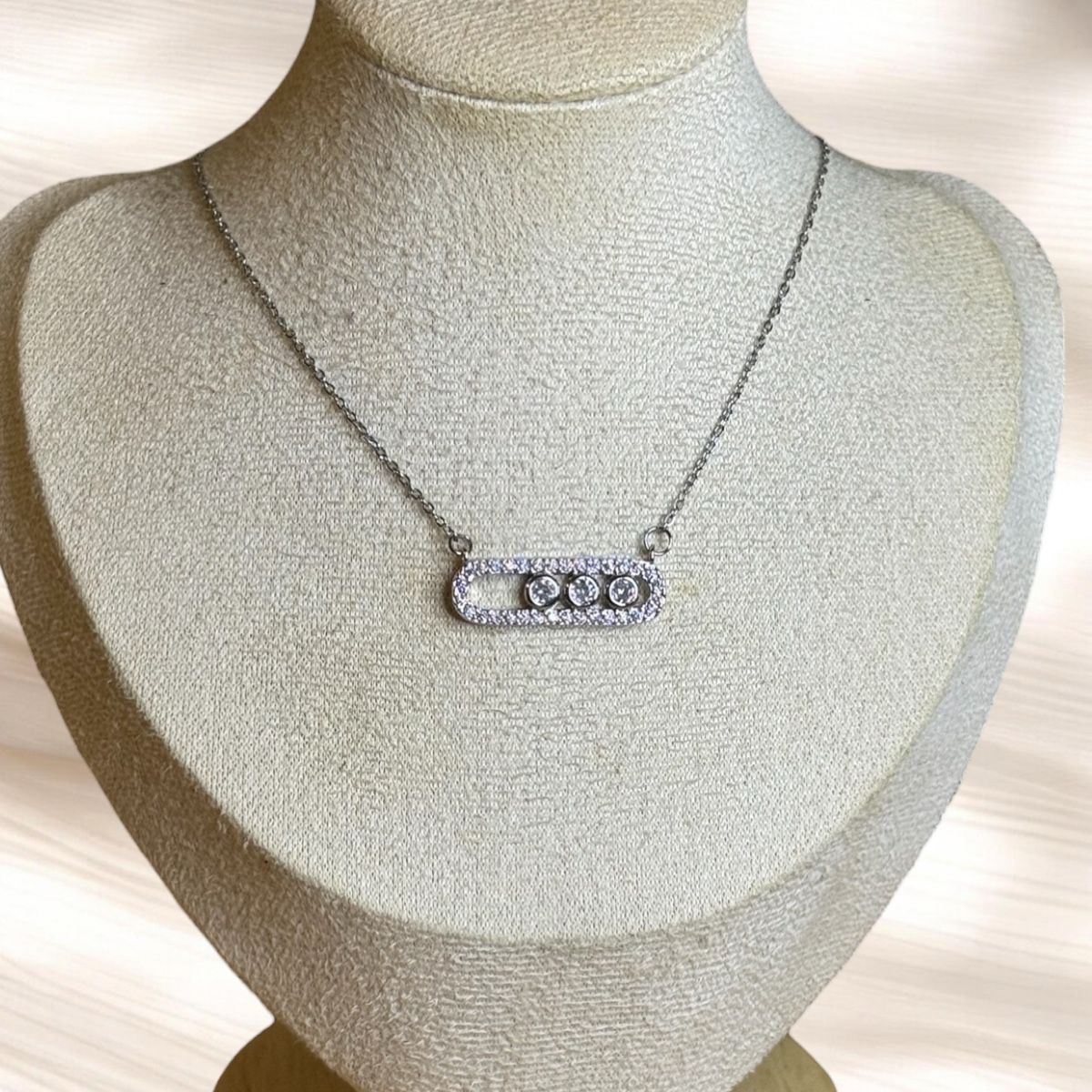 Catenine: Collier en acier inoxydable – Nuovo e nell'imballaggio originale da Châtel-St-Denis venduto da Montclair_Swiss