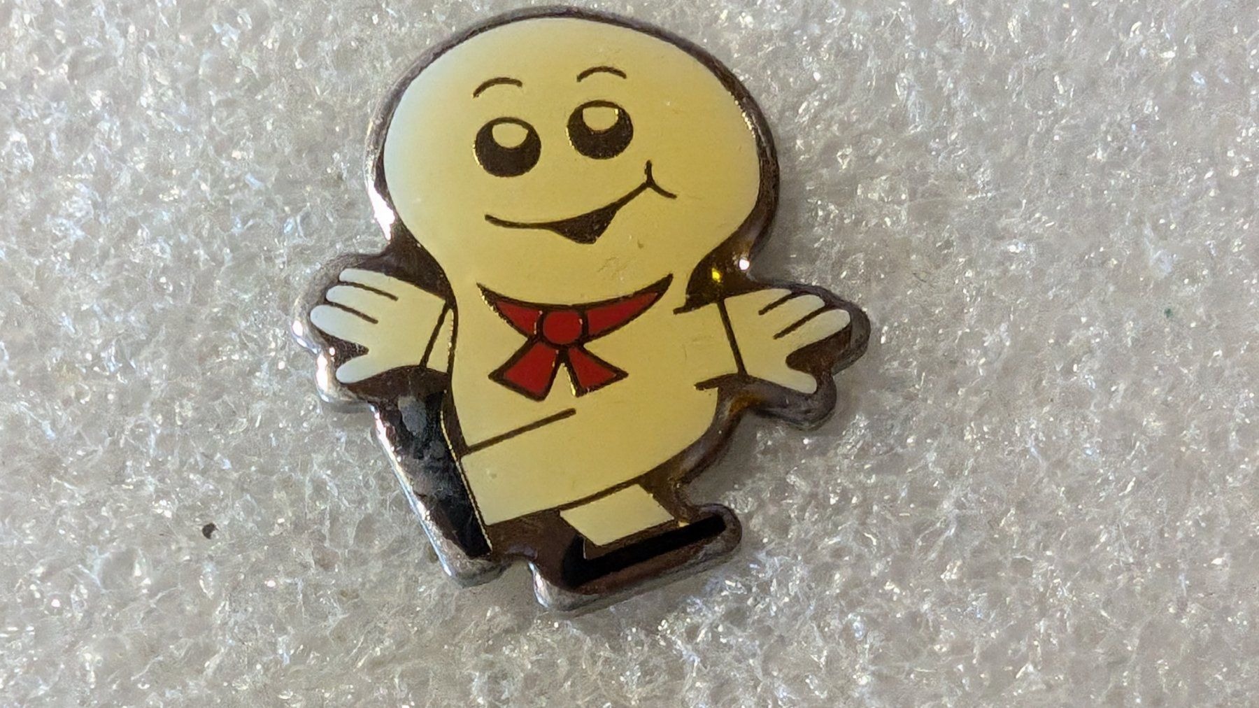 Placchette & Badge: Ansteckpin 227: Maga Bio – Usato da Oppligen venduto da Pin-Fall-Shop