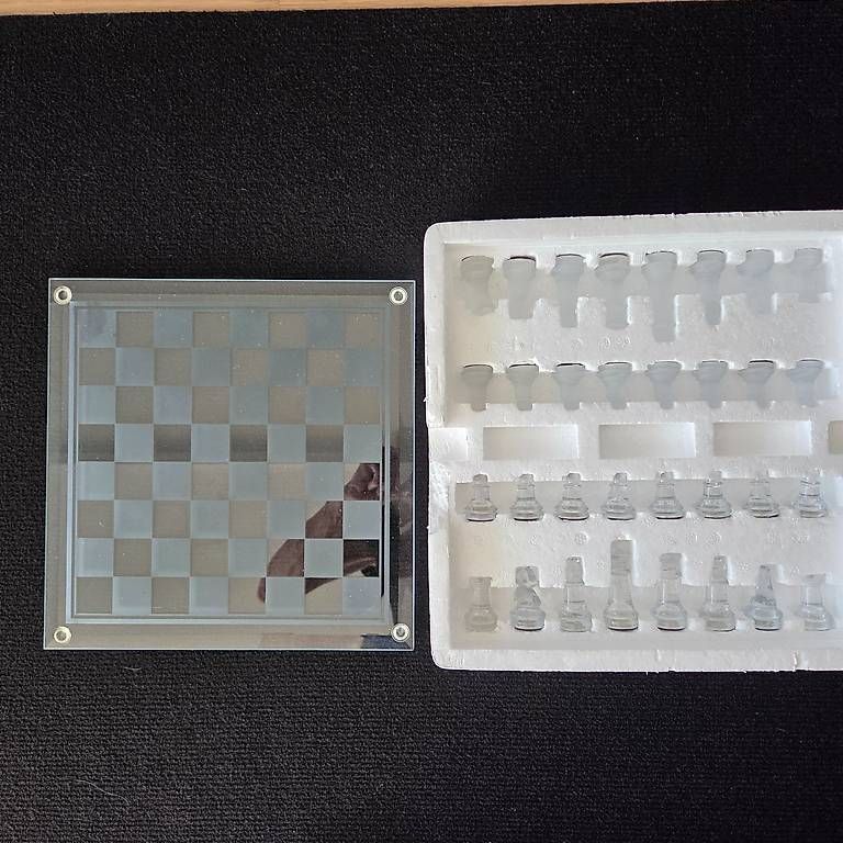 Giochi: Schachspiel aus Glas – Nuovo (secondo la descrizione) da Zug venduto da Sunshine_113 2