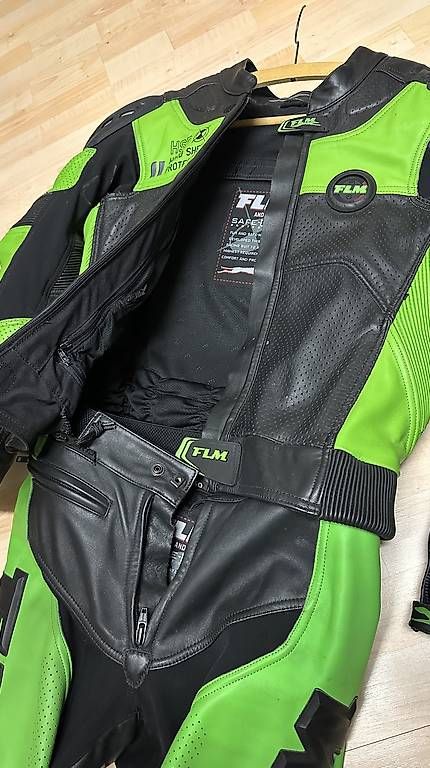 FLM Completi: FLM Lederkombi schwarz / grün Kawasaki – Usato da Zeiningen venduto da AnlikerA 2