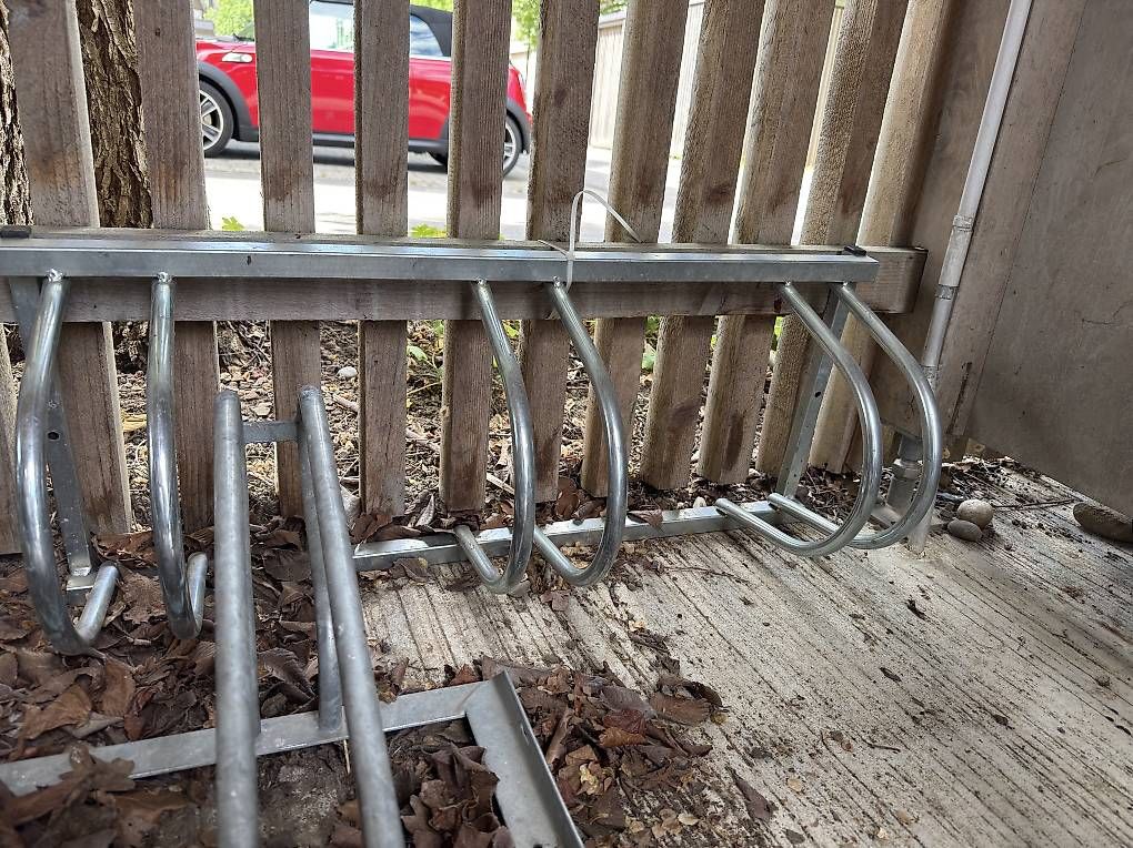 Cavalletti per biciclette: Veloständer – Usato da Mellingen venduto da LKI