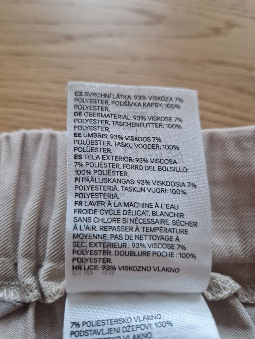 H&M Pantaloni: Culottes von H&M Gr. 38 – Usato da Innerberg venduto da Noe25 2