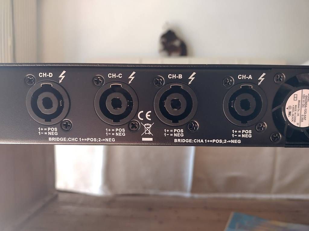 Amplificatori: Wharfedale Pro DP-4065F Power Amplifier – Usato da Grossaffoltern venduto da Nenei 2