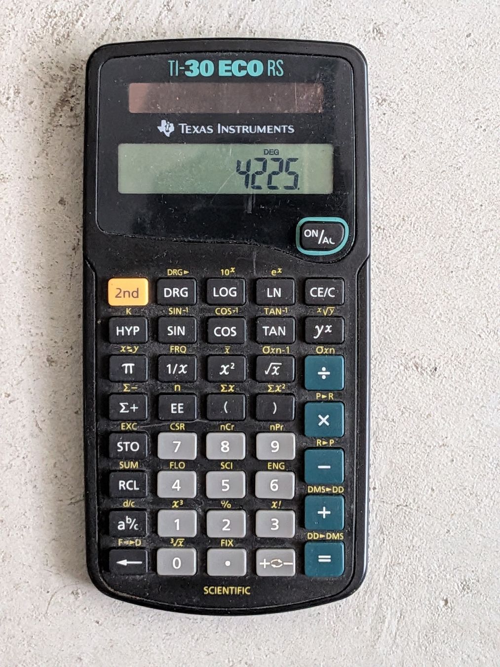 Texas Instruments Taschenrechner: Texas Instruments TI-30 ECO RS Scientific Calculator – Gebraucht aus Schlieren von jon_t2zz