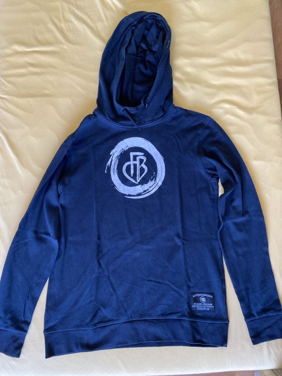 FC Basel Maglioni & Felpe: FC Basel MK Hoodie – Usato da Büsserach venduto da Gimenez77 1