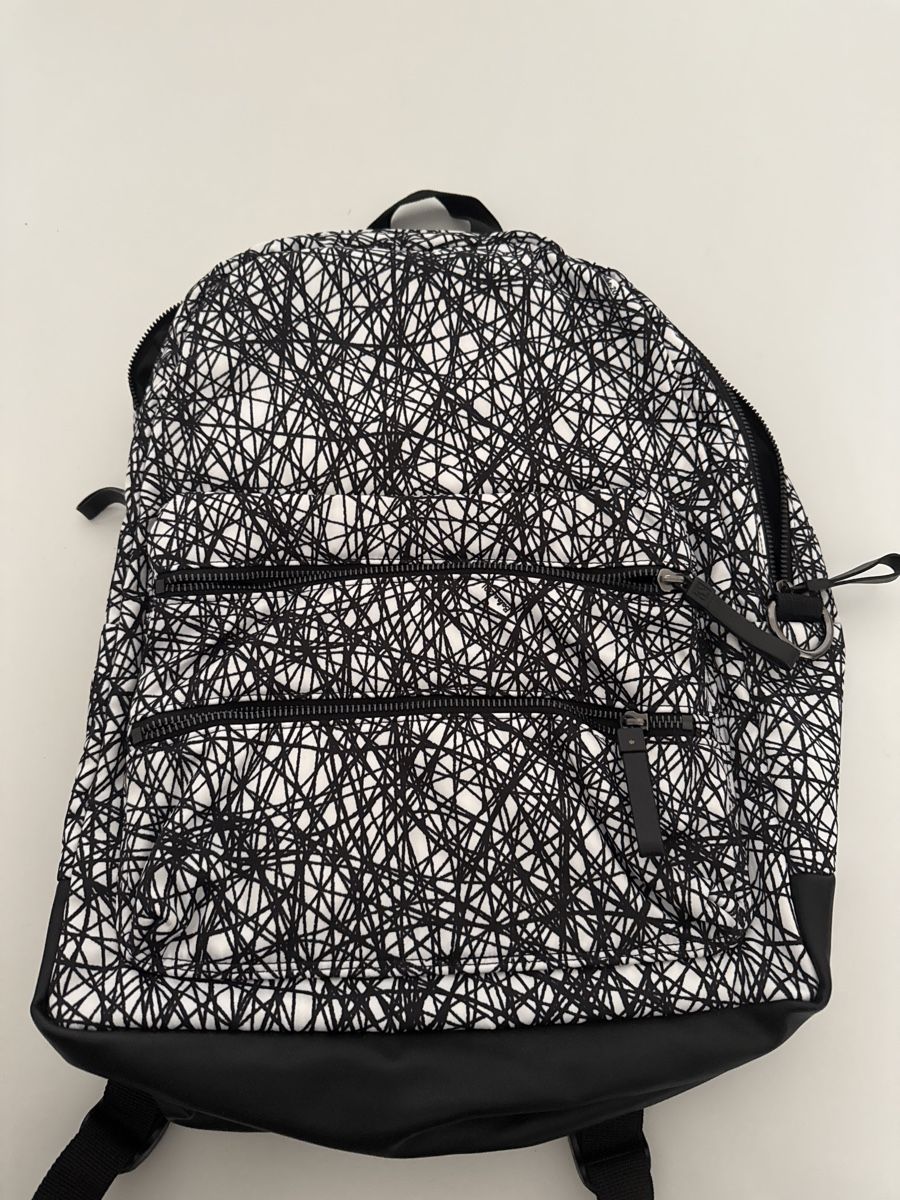 Rucksäcke: Cooler Rucksack von balsa201 – Neu (gemäss Beschreibung) aus Zürich von einkaufswagen