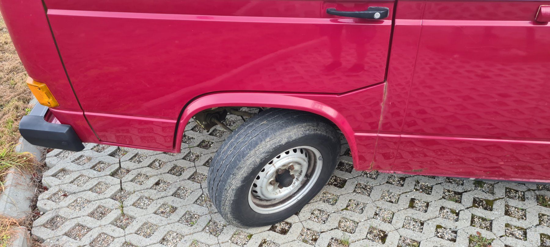 VW Veicoli da campeggio: VW T3 2.1 1987 Camper – Usato da Villars-le-Terroir venduto da gui_5wwb 8