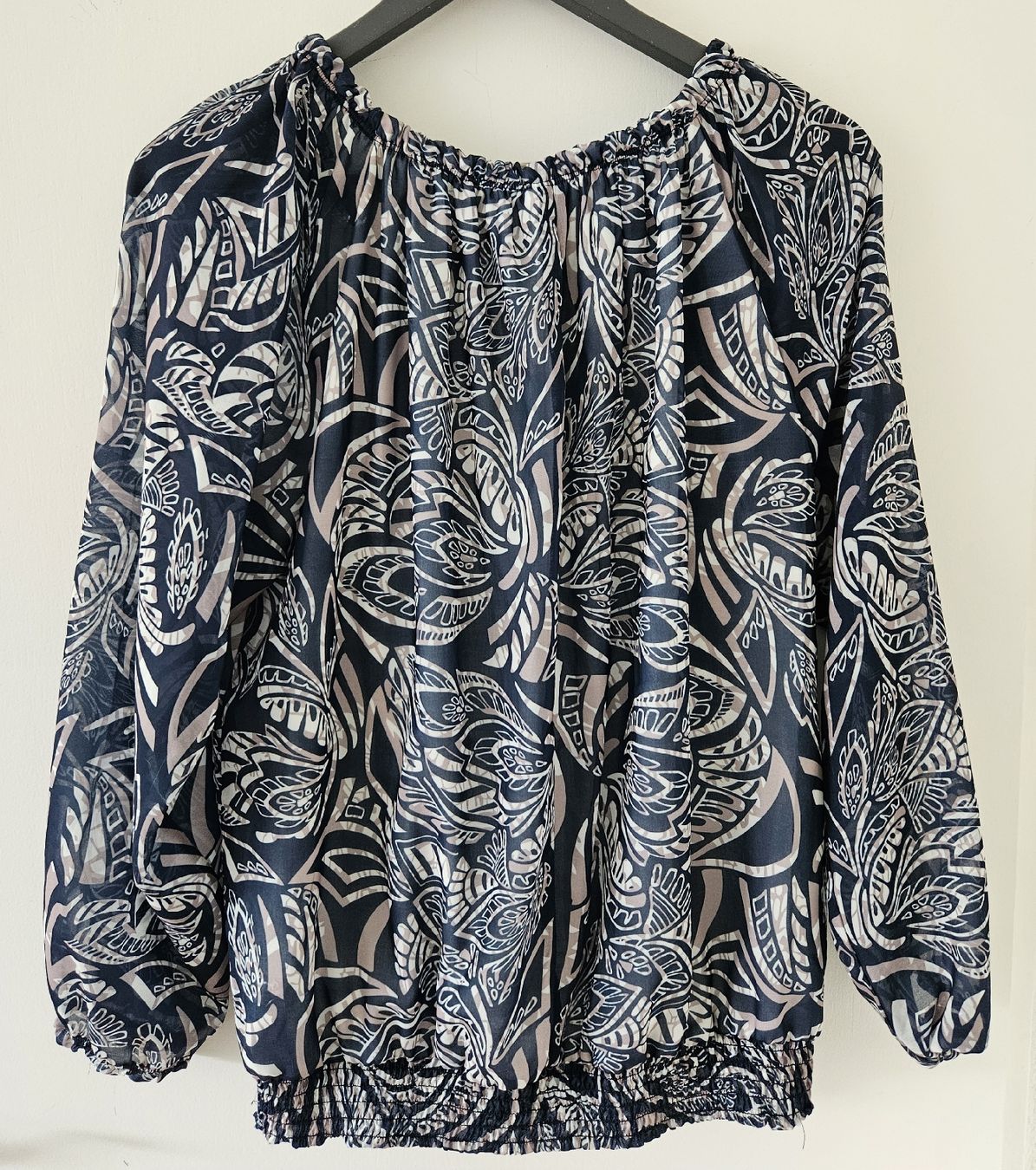 Camicette: Blusenshirt XL - river - Spendenaktion – Nuovo (secondo la descrizione) da Unterkulm venduto da Beljasch