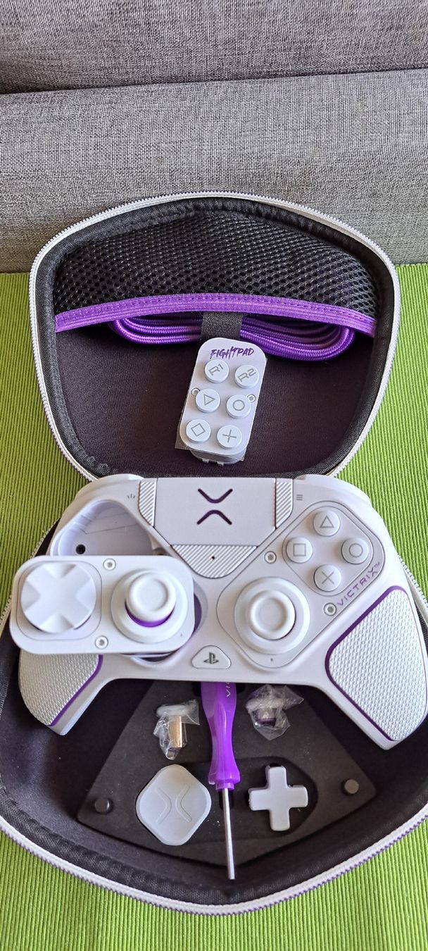 Controller: Neuf manette Victrix pro ps5/4/PC – Neu und originalverpackt aus Borex von ValterC 2